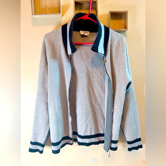 Chanel Zipped Up Sweater. - Picture 1 of 10